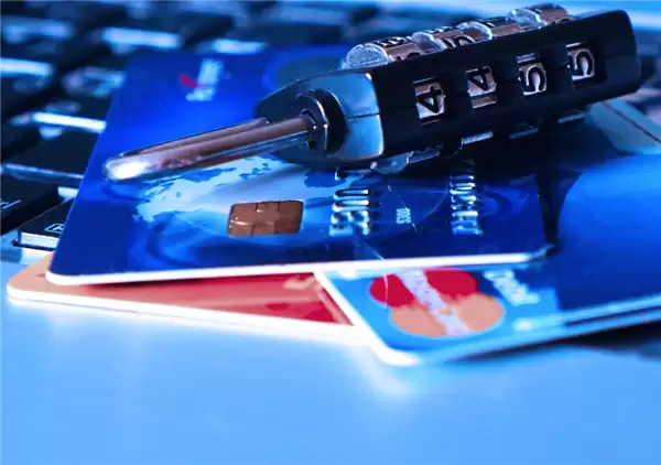 男子用SIM卡炼出191克黄金!价值超12万元