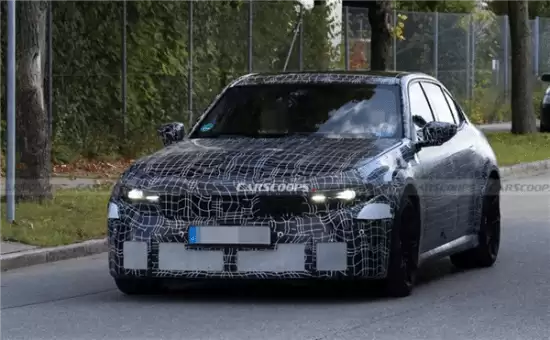 全新一代宝马M3路试曝光:2028年亮相,轻混动力+八速自启