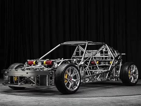 中国造的小跑车SC01将出口欧洲：限量1000台 售价50万元