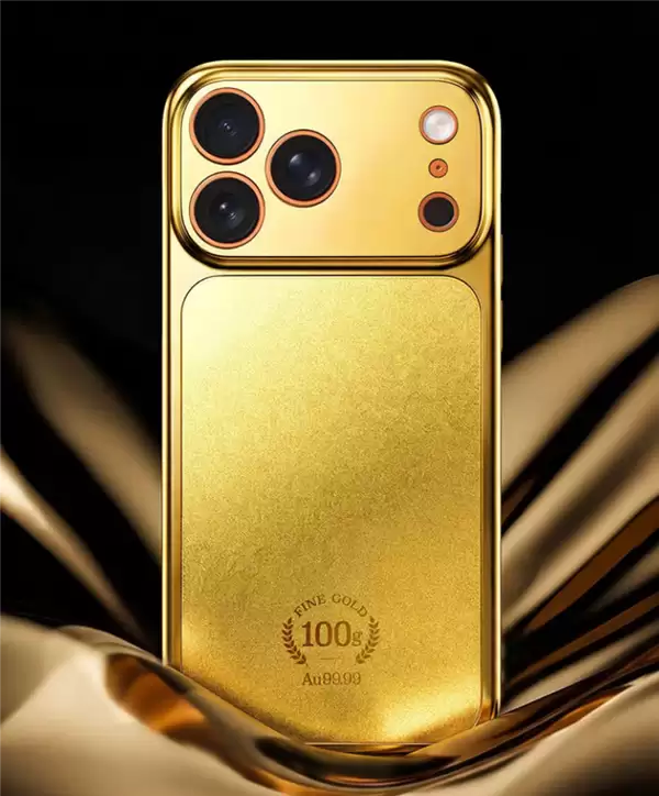京东京造推Au99.99黄金手机壳 售价1.1万至11.2万元