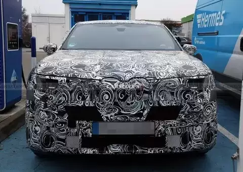 全新宝马iX1换代上市，售价22.8万起搭载5G与设计升级