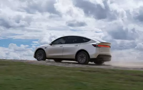 2025年乘用车库存高位承压,新能源库存阶段性反弹