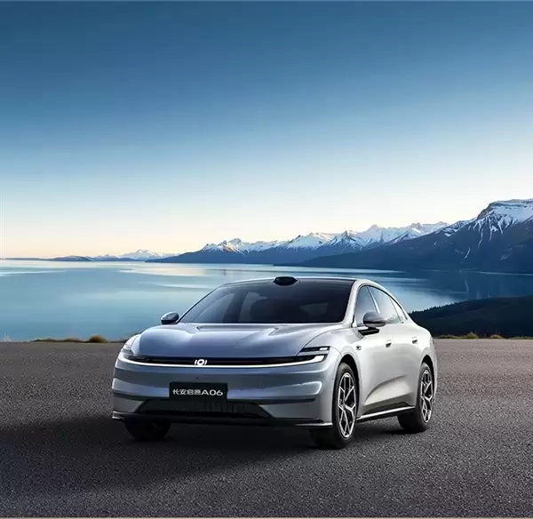 获汽车5年使用权！长安向两名U23重庆球员配赠启源A06