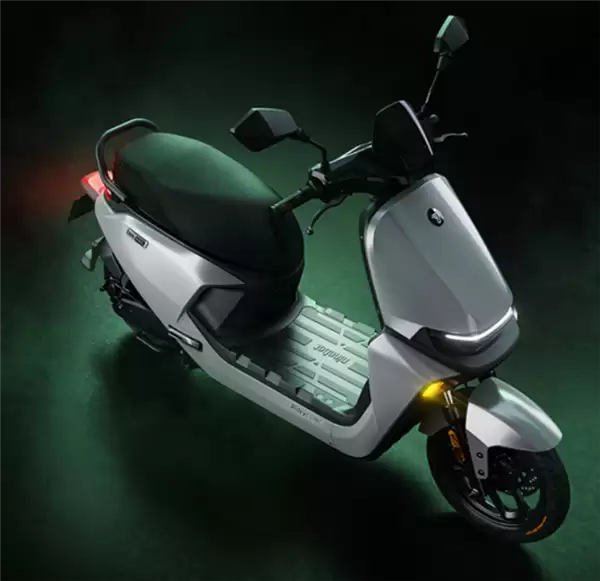 九号公司CEO放话:未来十年电动车要超越燃油车