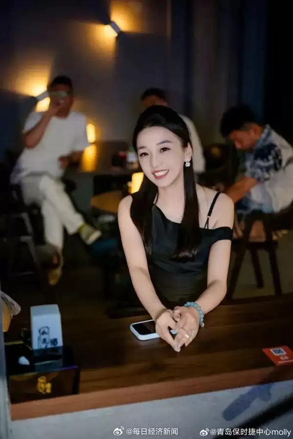 自己1年卖192台！保时捷女销冠回应业绩质疑：靠自己能力 超60%客户是女性