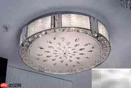 灯具选购指南：品牌与客厅搭配