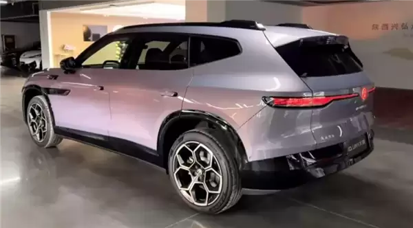 纯电续航730公里!大众安徽与众08实车图曝光:有望一季度上市