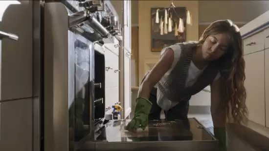 家弑服务2月3日上线，豆瓣7.3分惊悚黑马引爆市场