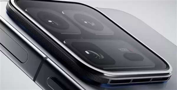 性能最激进的Ultra手机！iQOO 15 Ultra看点汇总