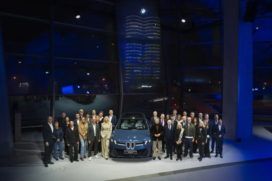 全球首批新一代宝马iX3交付用户 4月份将在北京车展亮相