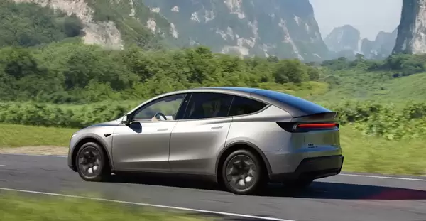 特斯拉Model Y L+要来了：88度电池 续航800km