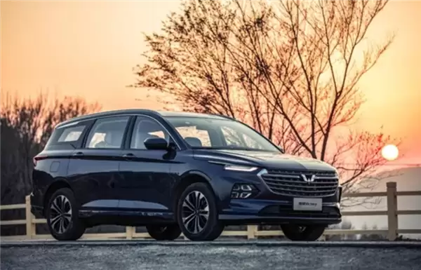 上汽通用五菱2025年上半年盈利大增但资产负债率首破85%