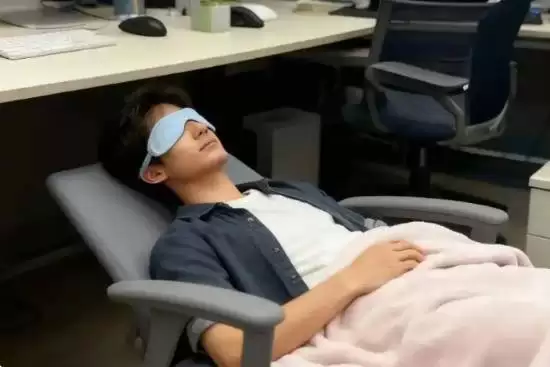 科学午睡30分钟可促大脑深度重启，提升认知并延缓神经衰退