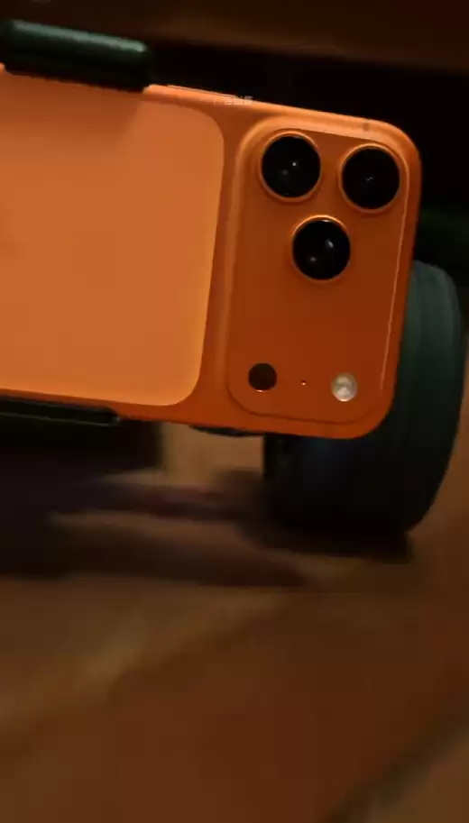 iPhone 17 Pro拍摄!苹果宣布2026新春大片《碰见你》1月30日上线