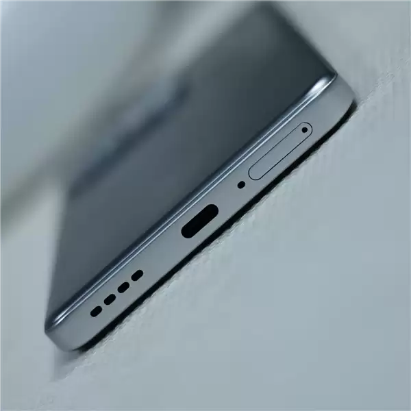 全球首款千元档万级电池手机来了！真我P4+Power发布：1960元起