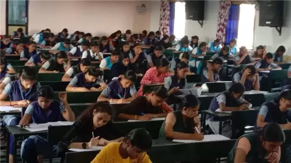 医学考试连考2次 印度狠人自切脚掌！只为用“残疾人”名额入学