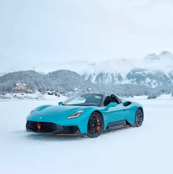 玛莎拉蒂发布全球唯一Frozen Magma限定版MC20 Cielo超跑