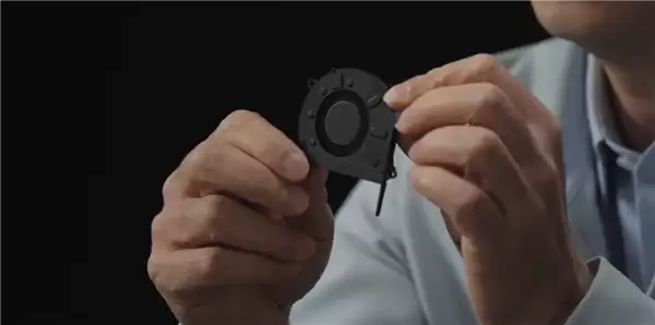 华为李小龙拆解MatePad Edge:揭秘28W电脑级性能释放关键