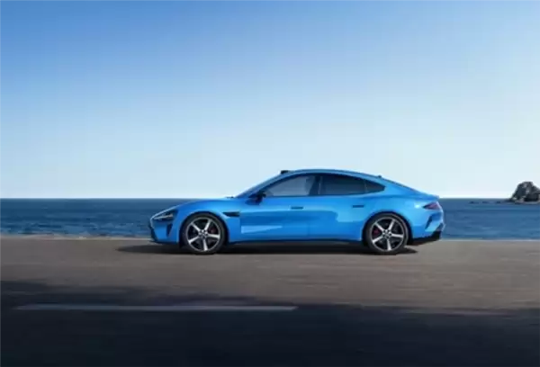 小米SU7一年半跑了26.5万公里几乎零故障！电池更是仅衰减5.5%