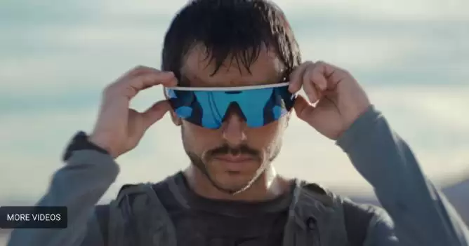 Meta豪掷百万重注AI眼镜，苹果与微美全息加码智能眼镜战略稳步推进！