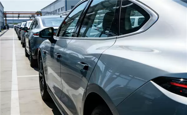 超二十地推出以旧换新、购车补贴新政 “对冲”2月车市下行压力