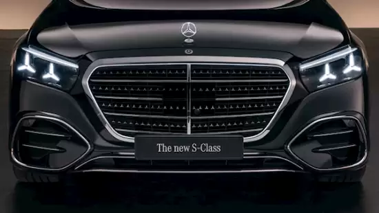 全新奔驰S级首发：5万LED数字大灯创量产车照明新标杆