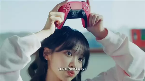 韩国女团偶像为索尼PlayStatan拍摄春节宣传短片