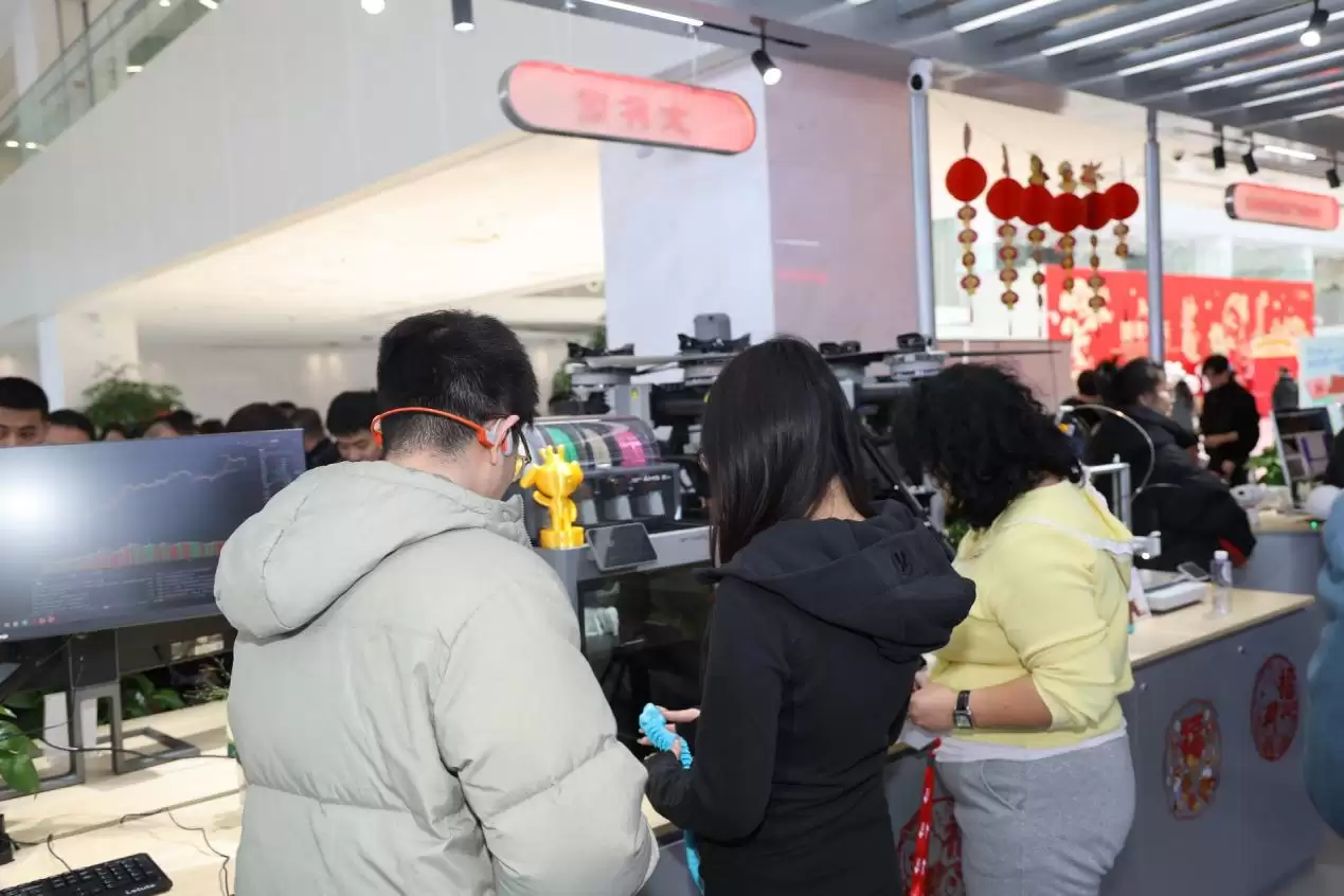 重塑政企采购新模式，京东打造“体验式”3C解决方案新场域