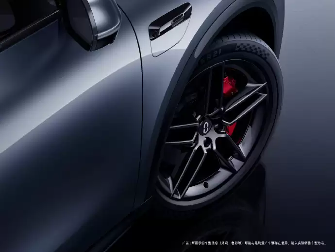 问界M6银色官图发布：预计将继续提供增程动力