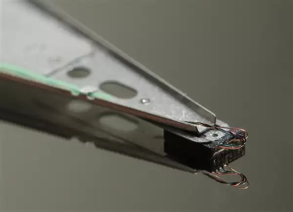 机械硬盘下了一针猛药：容量100TB 速度超2GB/s追赶SSD硬盘