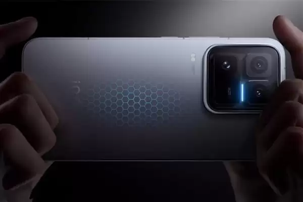 iQOO 15 Ultra发布：骁龙8至尊版+自研Q3芯片，起售价4999元