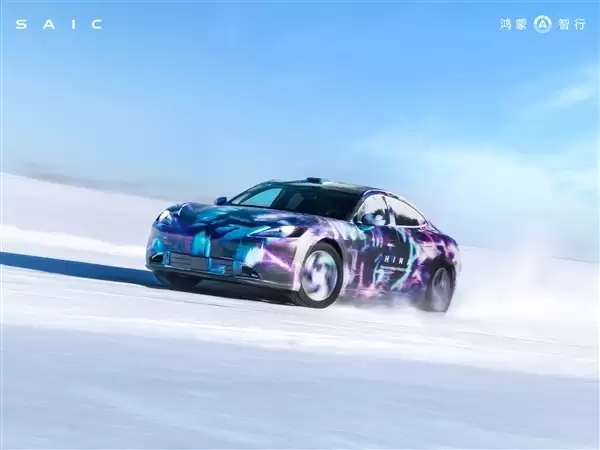 尚界汽车辟谣Z7冬测图是AI生成：均为实拍！保密需要进行了模糊处理