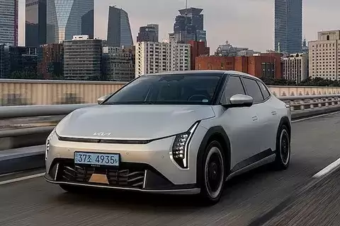现代IONIQ 3纯电掀背车将于2026年全球首发,基于Concept THREE打造