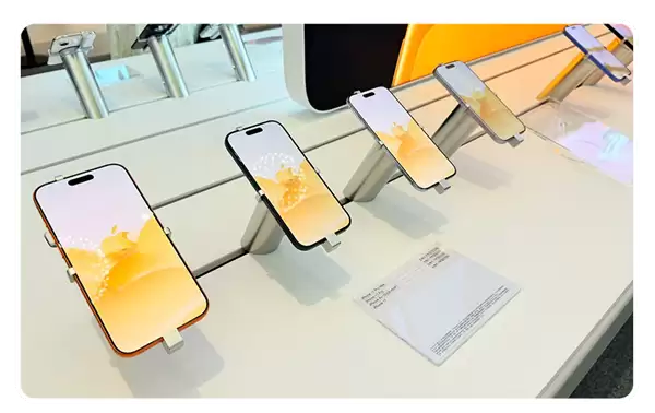 国内首次！苹果正式进入中国口岸入境免税渠道：iPhone 17比官方优惠