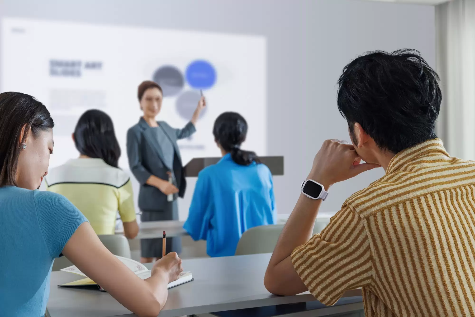 导师面谈关键建议全记录，讯飞AI录音笔Pokee让论文规划更清晰