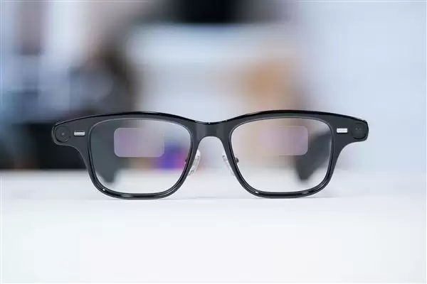 夸克AI眼镜S1推1.5.1版：上线第一视角直播、截图分享与AI回复锁定功能