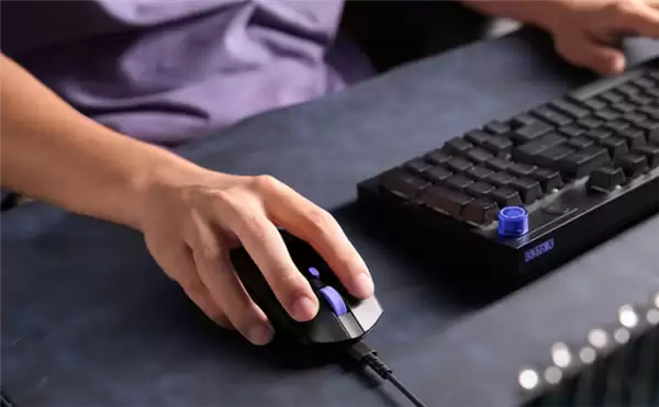 罗技G304+X+LIGHTSPEED鼠标首发319元：仅57克+双模连接