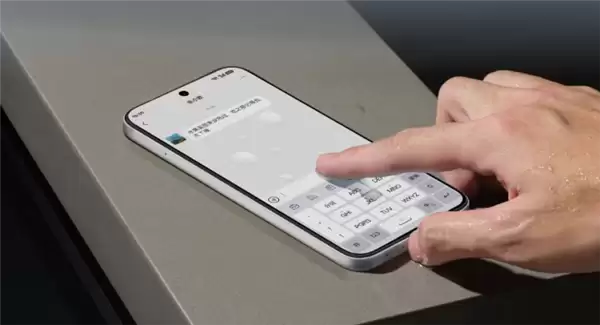 国补价1275元起！OPPO A6i+开售：7000mAh六年长寿命大电池