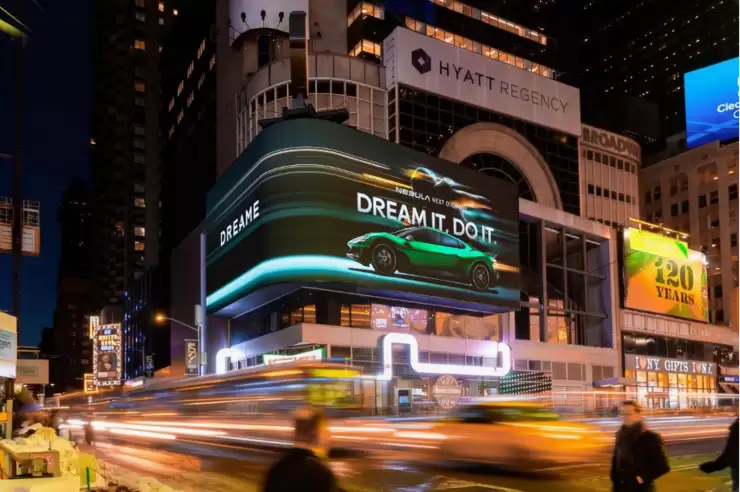 “超级碗”前夕霸屏北美，追觅的全球影响力再攀高峰