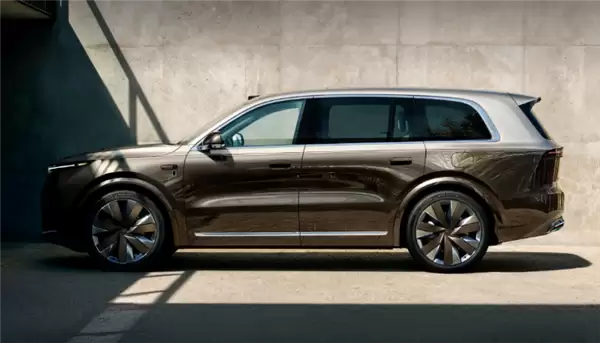 全新理想L9 Livis为何卖到56万 官方揭秘：全主动悬架+72.7度超大电池