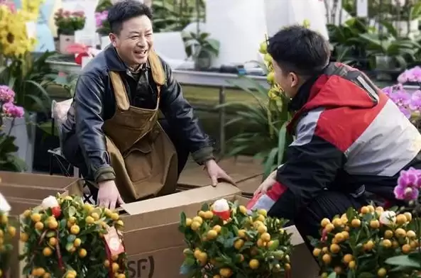 顺丰投入2亿元为快递员涨薪 平均每人多赚500元