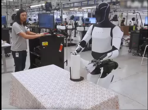 不像说笑！特斯拉：自家机器人能在宜居星球独立建立文明