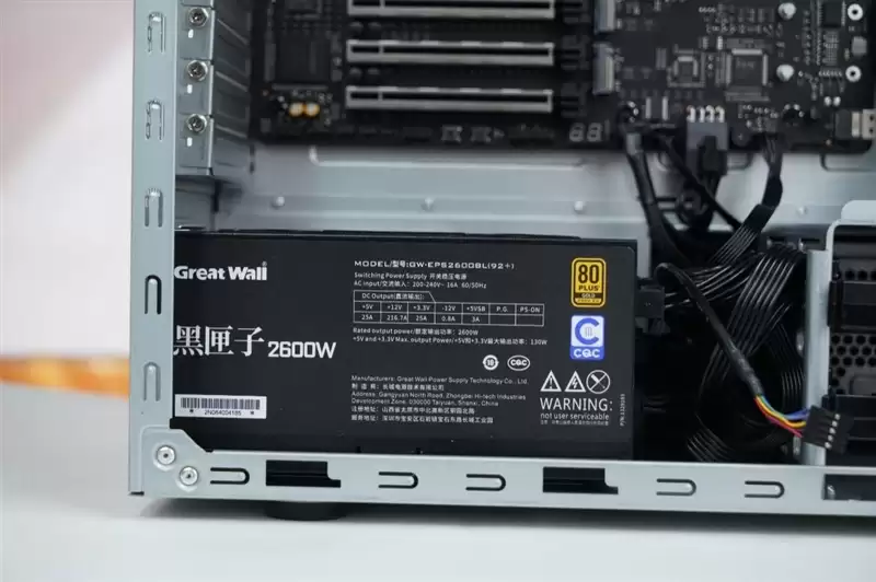 4张96GB显存暴力输出！英特尔锐炫Pro B60和长城世恒X-AIGC工作站评测：可满足千人同时在线聊天