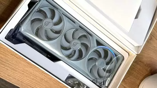 用户取消订单后仍收货，平台豁免费用赠显卡引热议