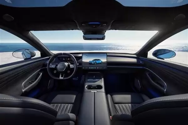 全新小米SU7续航信息出炉:三种电池 最远跑902km