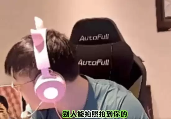 Uzi坚决反对儿子直播露面！怕被网络黑子P成鬼图