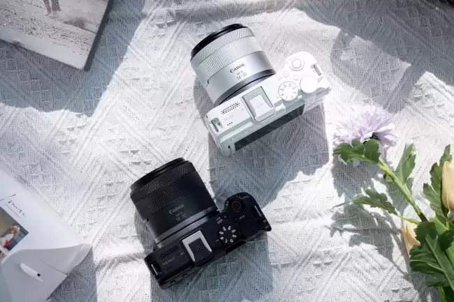 春节创作拍档：佳能R50V，让庙会、家宴、烟花的记忆都更出彩