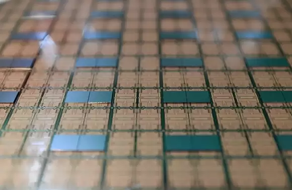 华创微发布RISC-V高性能处理器及首颗AI芯片,实现自主可控重大突破