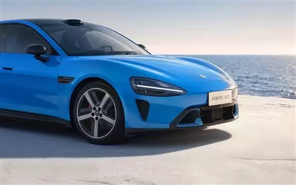 小米：新一代SU7卡布里蓝2月13日起开始到店 首批覆盖7城