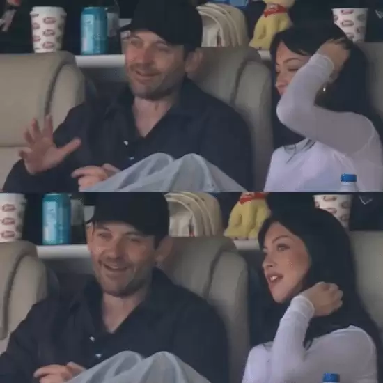 蜘蛛侠也爱超模？50岁托比·马奎尔携手20岁女伴引争议